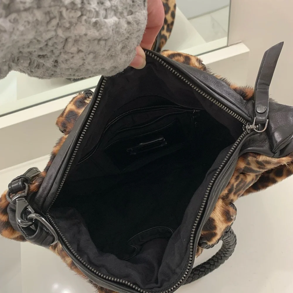 EliE Tahari pony hair handbag - Picture 3 of 7